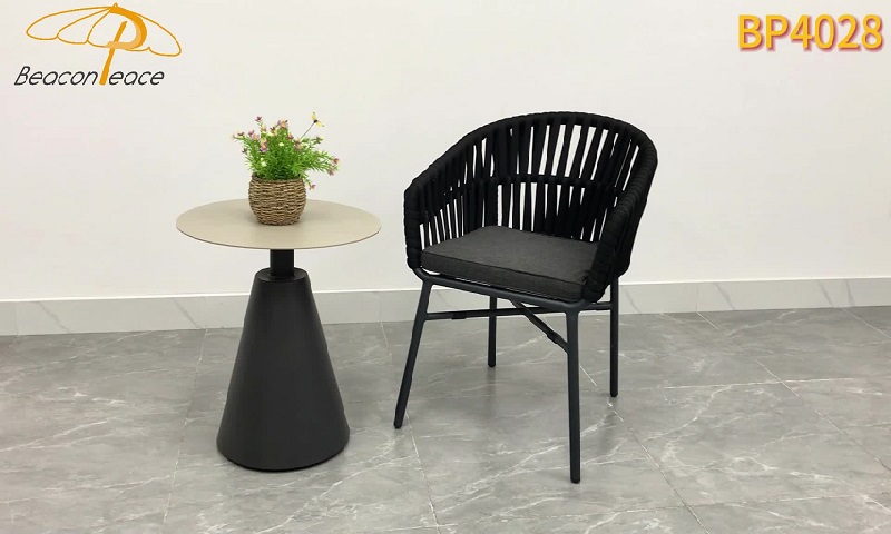 Model BP4028 Woven Rope Padded Chair